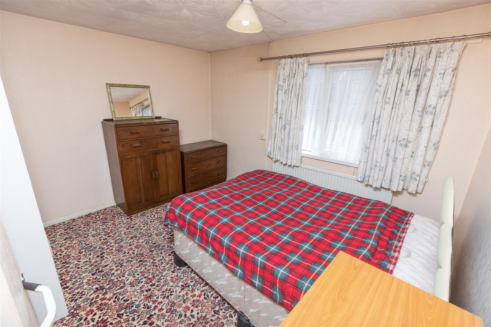 Pentregethin Road, Cwmbwrla, Swansea, SA5 8AU